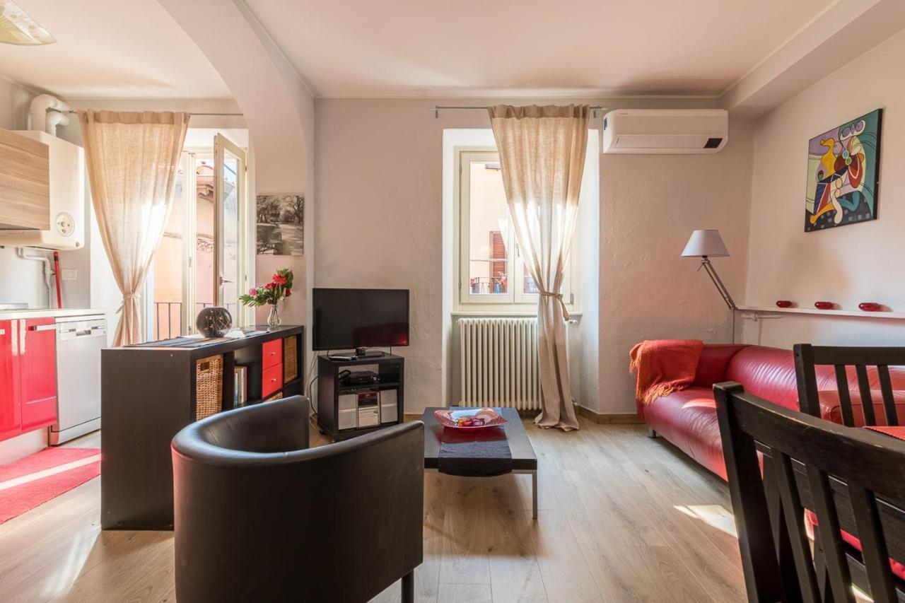 Apartment Delle Rose - Менаджо Екстериор снимка